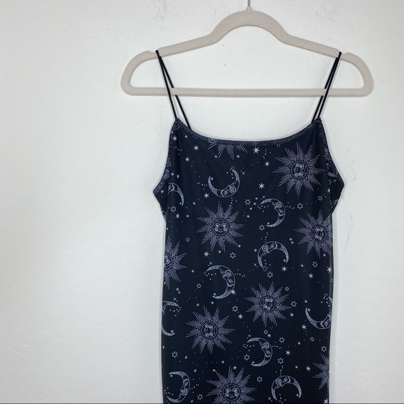 Sun & Moon Dress - Picture 8 of 8